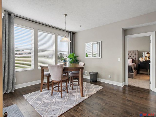 7410 S 184, Omaha, NE 68136