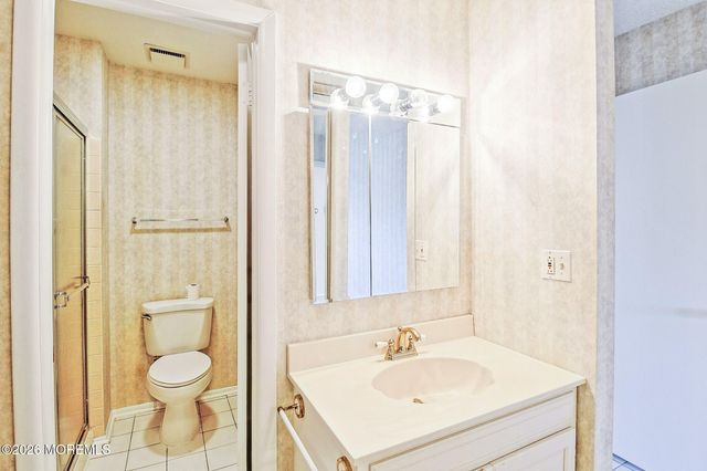 332B Quinton Drive, Monroe, NJ 08831