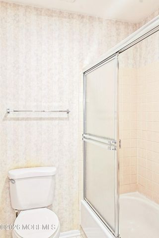 332B Quinton Drive, Monroe, NJ 08831