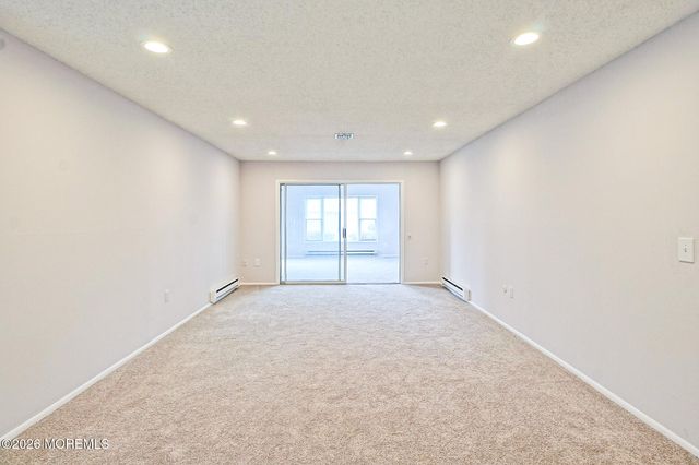 332B Quinton Drive, Monroe, NJ 08831