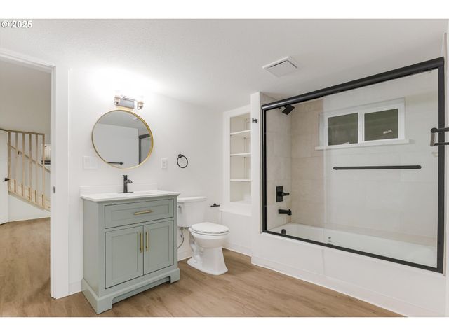 7319 N POLK Ave, Portland, OR 97203