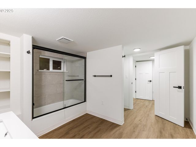 7319 N POLK Ave, Portland, OR 97203