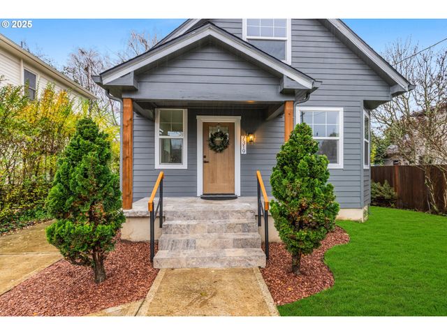 7319 N POLK Ave, Portland, OR 97203