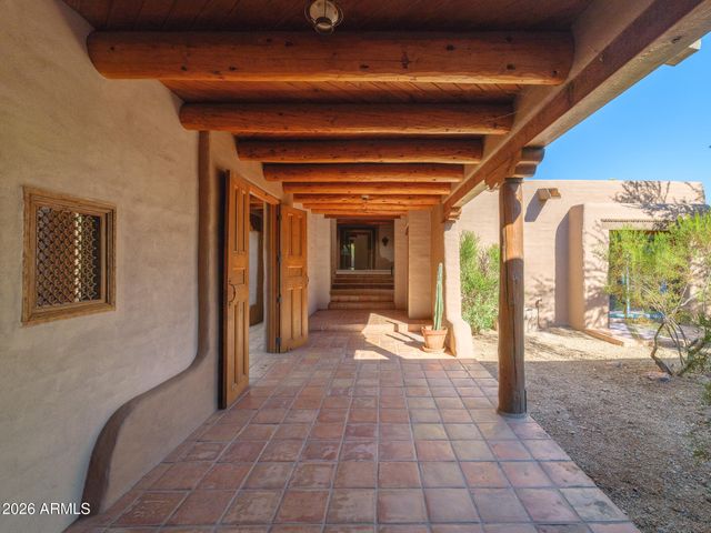 5507 N PALO CRISTI Road, Paradise Valley, AZ 85253