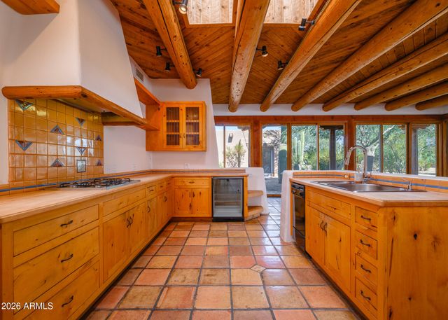 5507 N PALO CRISTI Road, Paradise Valley, AZ 85253