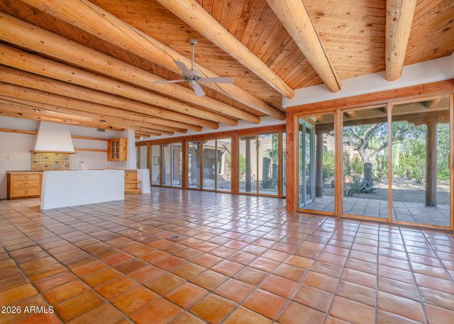 5507 N PALO CRISTI Road, Paradise Valley, AZ 85253