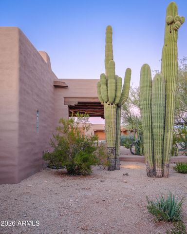 5507 N PALO CRISTI Road, Paradise Valley, AZ 85253