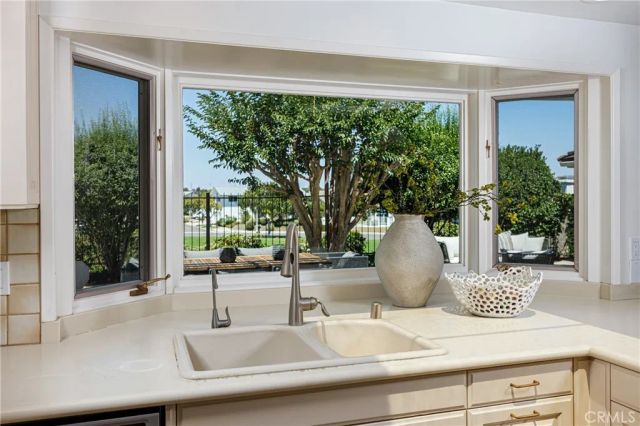3701 Inlet Isle Drive, Corona Del Mar, CA 92625