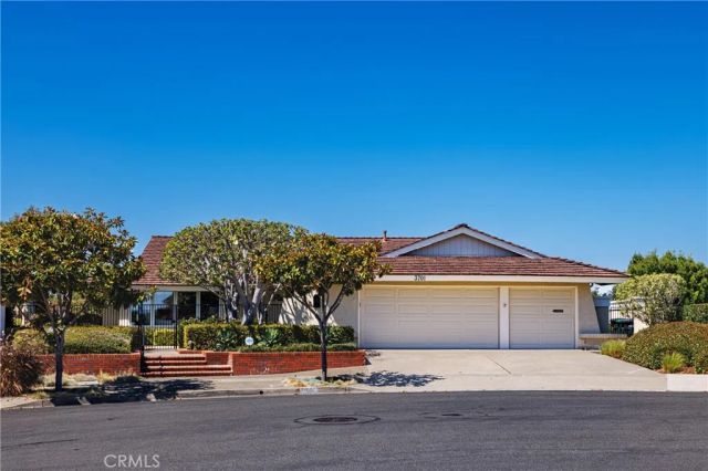 3701 Inlet Isle Drive, Corona Del Mar, CA 92625