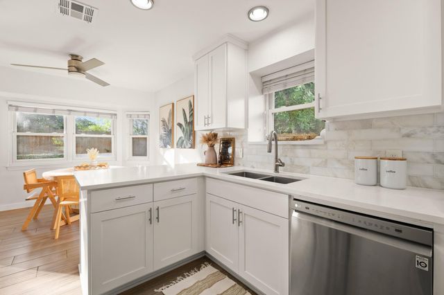 6303 Waynesburg CV, Austin, TX 78723