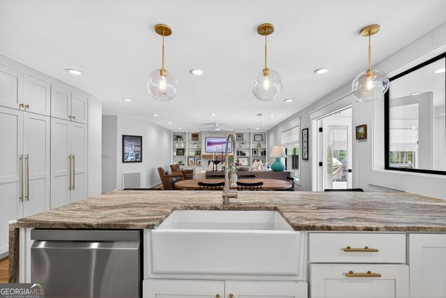 102 Springridge Court, Peachtree City, GA 30269