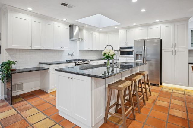 3104 Debra Court, Garland, TX 75044