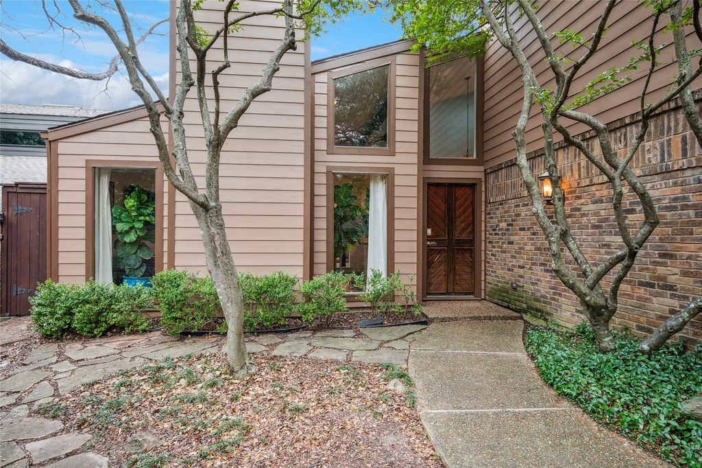 3104 Debra Court, Garland, TX 75044