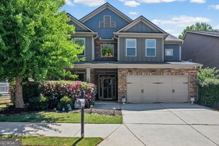 2053 Village Crest Drive NW, Atlanta, GA 30318
