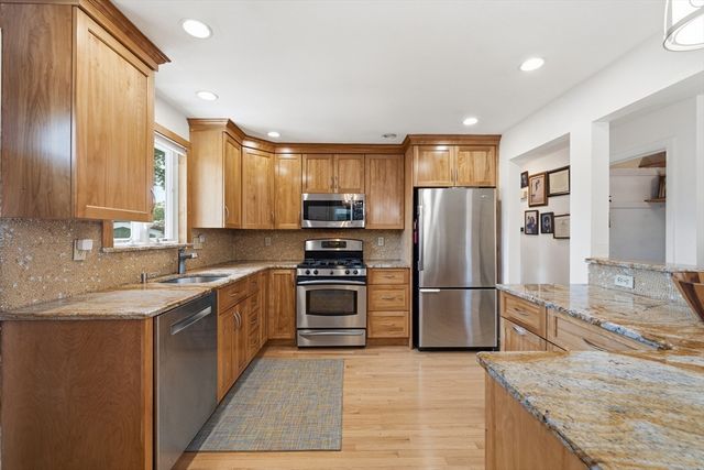 12 Parsons Terrace, Dedham, MA 02026