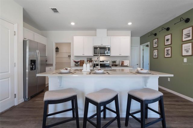 3427 NETTLE LOOP, Tavares, FL 32778