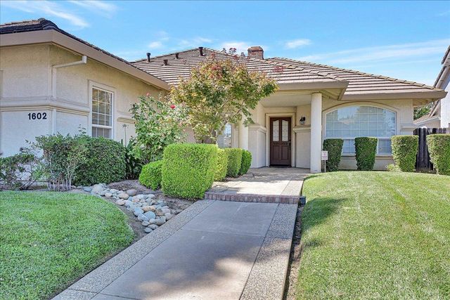 1602 Majorca Dr, Yuba City, CA 95993