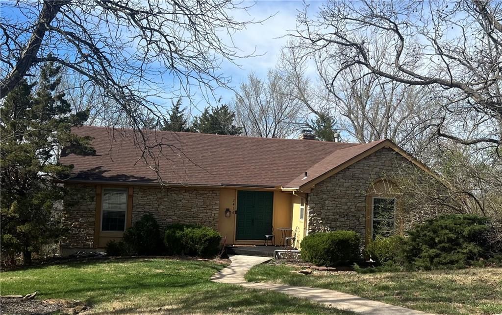 2416 E 110th Street, Kansas City, MO 64131