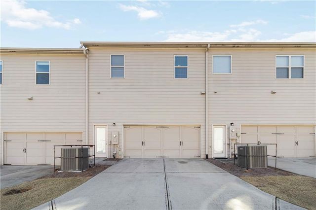 7729 Rutgers Circle, Fairburn, GA 30213