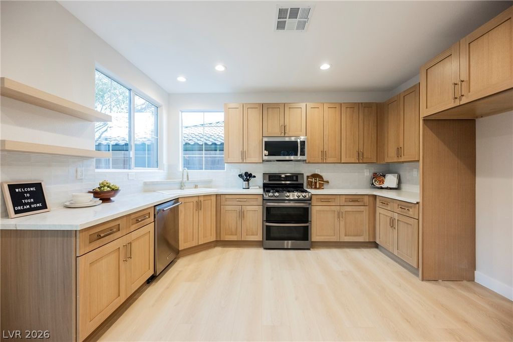 11173 Hickory Glen Street, Las Vegas, NV 89179 — exterior