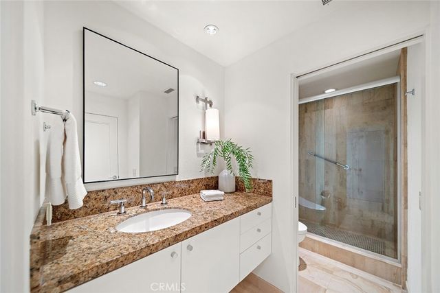 48 N Vista De Catalina, Laguna Beach, CA 92651