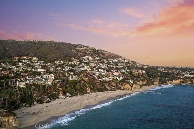 48 N Vista De Catalina, Laguna Beach, CA 92651