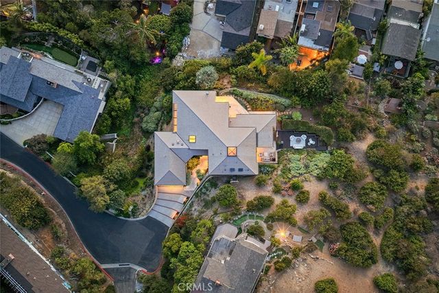 48 N Vista De Catalina, Laguna Beach, CA 92651