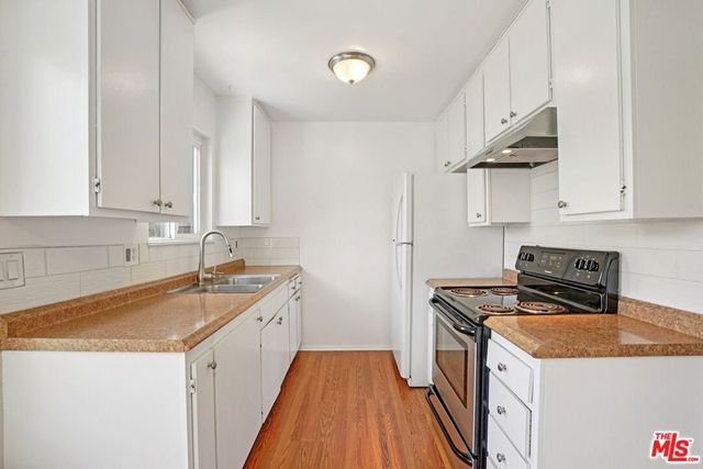 968 Larrabee Street 212, West Hollywood, CA 90069