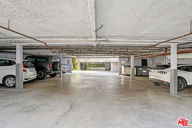 968 Larrabee Street 212, West Hollywood, CA 90069