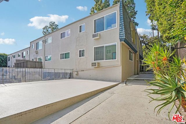 968 Larrabee Street 212, West Hollywood, CA 90069