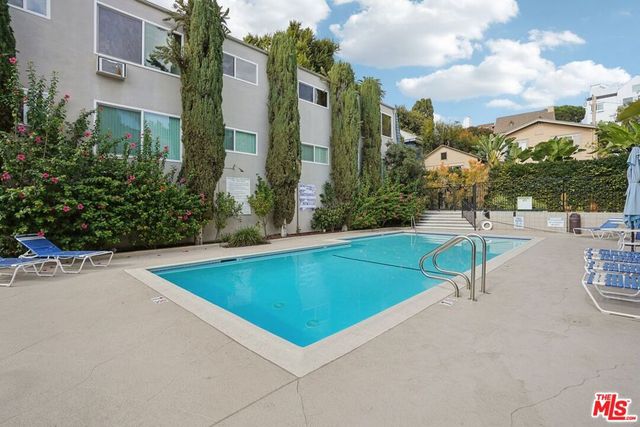 968 Larrabee Street 212, West Hollywood, CA 90069