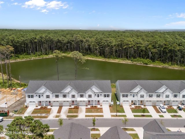 127 Freedom Park Road, Beaufort, NC 28516