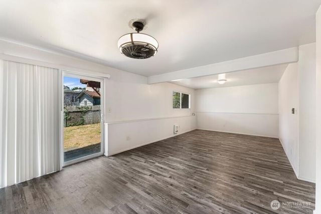 917 28th Avenue S, Seattle, WA 98144