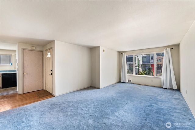 917 28th Avenue S, Seattle, WA 98144