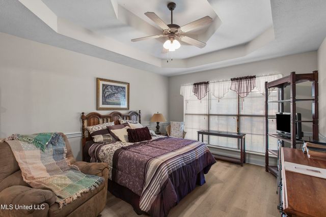 85 Susan Cove, Byram, MS 39272