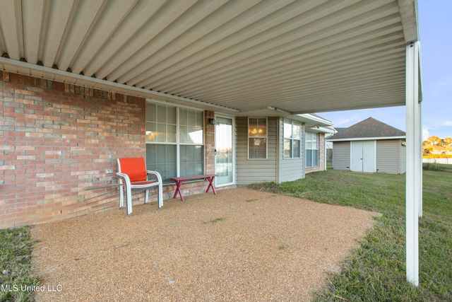 85 Susan Cove, Byram, MS 39272