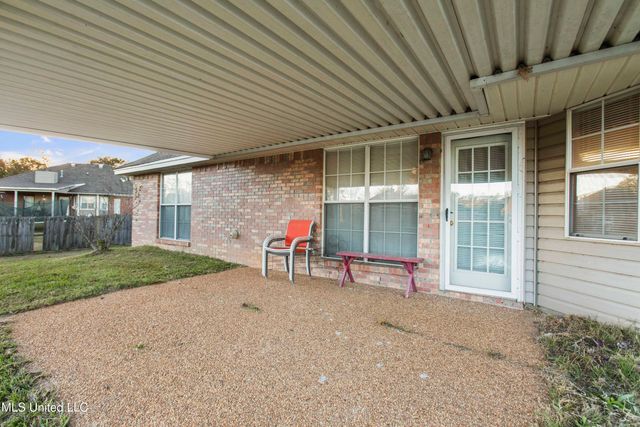 85 Susan Cove, Byram, MS 39272