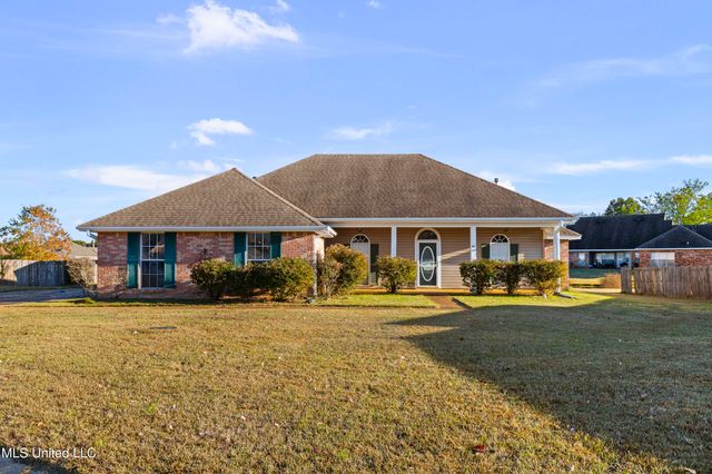 85 Susan Cove, Byram, MS 39272