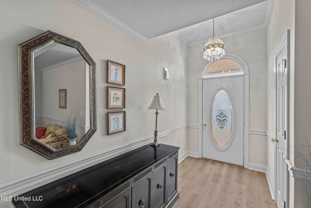 85 Susan Cove, Byram, MS 39272