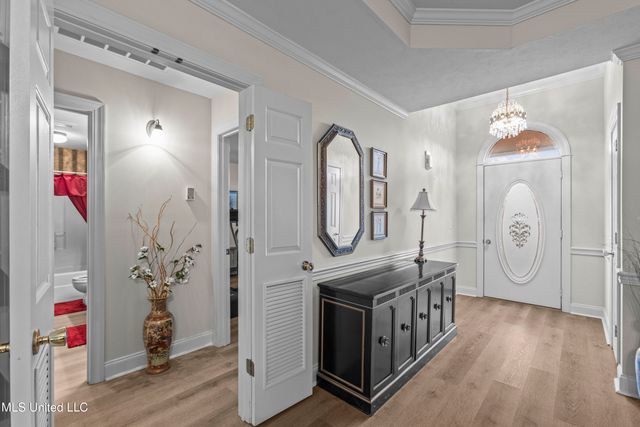 85 Susan Cove, Byram, MS 39272