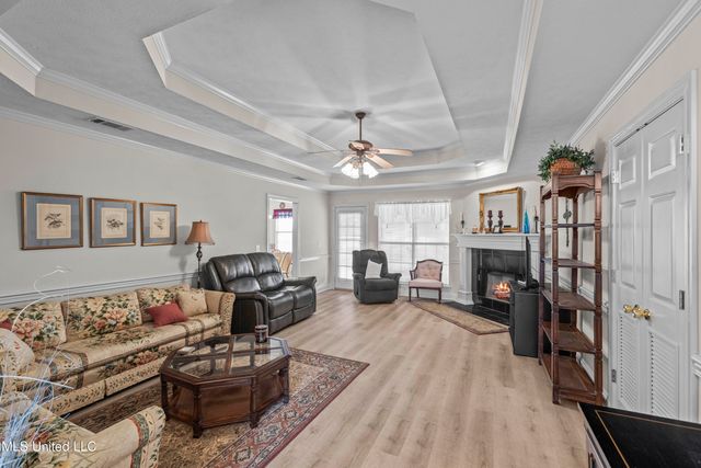 85 Susan Cove, Byram, MS 39272