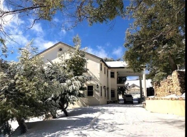 28620 Manitoba, Lake Arrowhead, CA 92352
