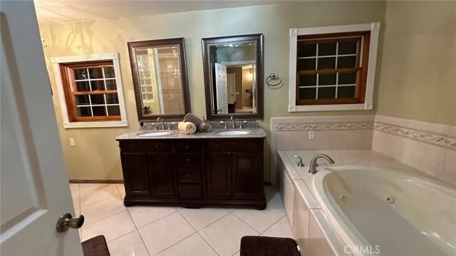 28620 Manitoba, Lake Arrowhead, CA 92352