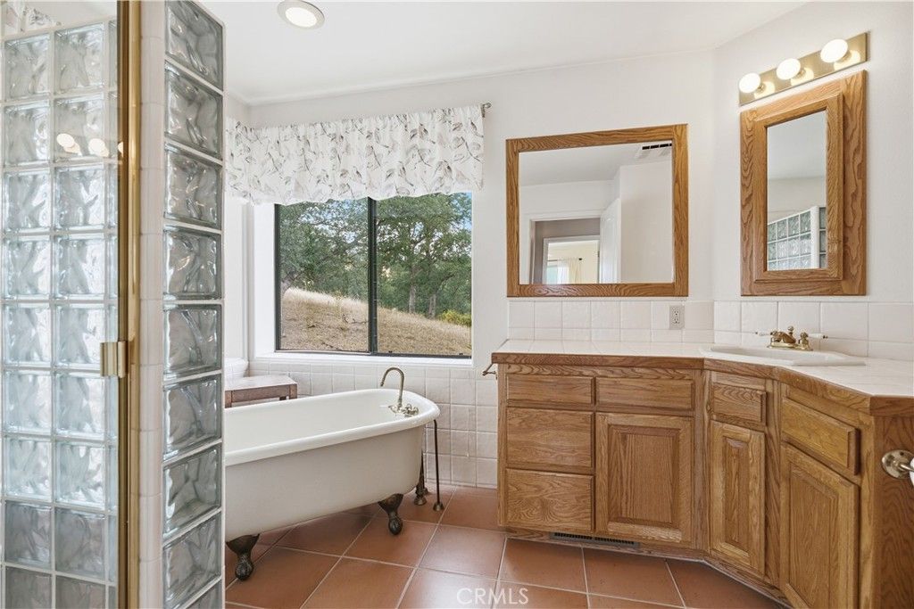 Image 51 of property listing at 22560 Adobe Road, Red Bluff, CA 96080
