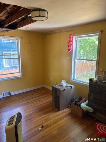 39 Webb Street, Hamden, CT 06517