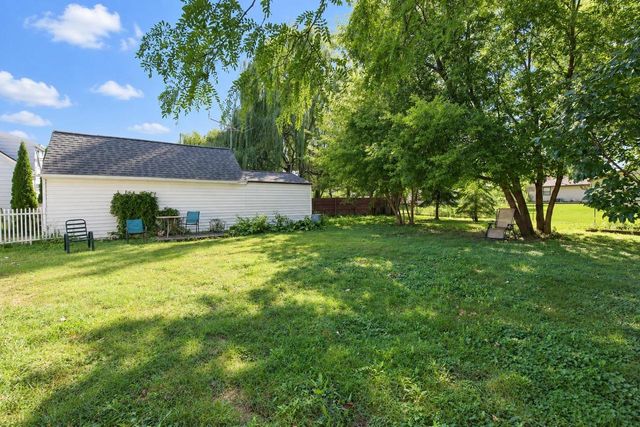 217 S LEE STREET, Appleton, WI 54915