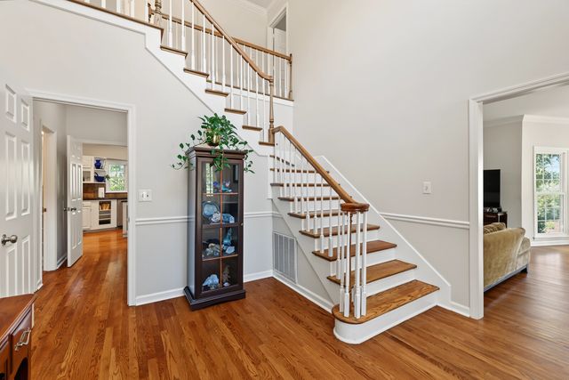 6125 Stillmeadow Dr, Nashville, TN 37211