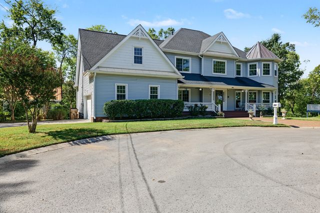 6125 Stillmeadow Dr, Nashville, TN 37211