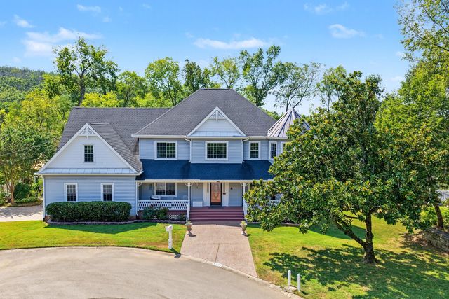 6125 Stillmeadow Dr, Nashville, TN 37211
