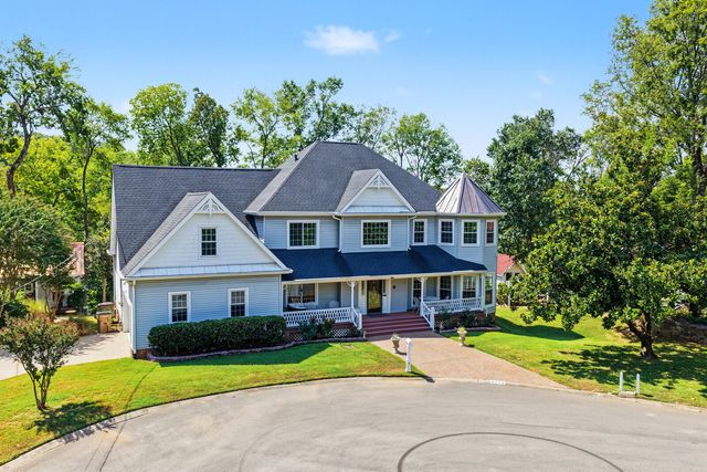 6125 Stillmeadow Dr, Nashville, TN 37211
